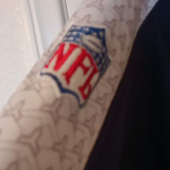 Cowboys Football Navy Pullover - Picture 4 of 7